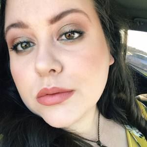 Meet your Posher, Kaitlin